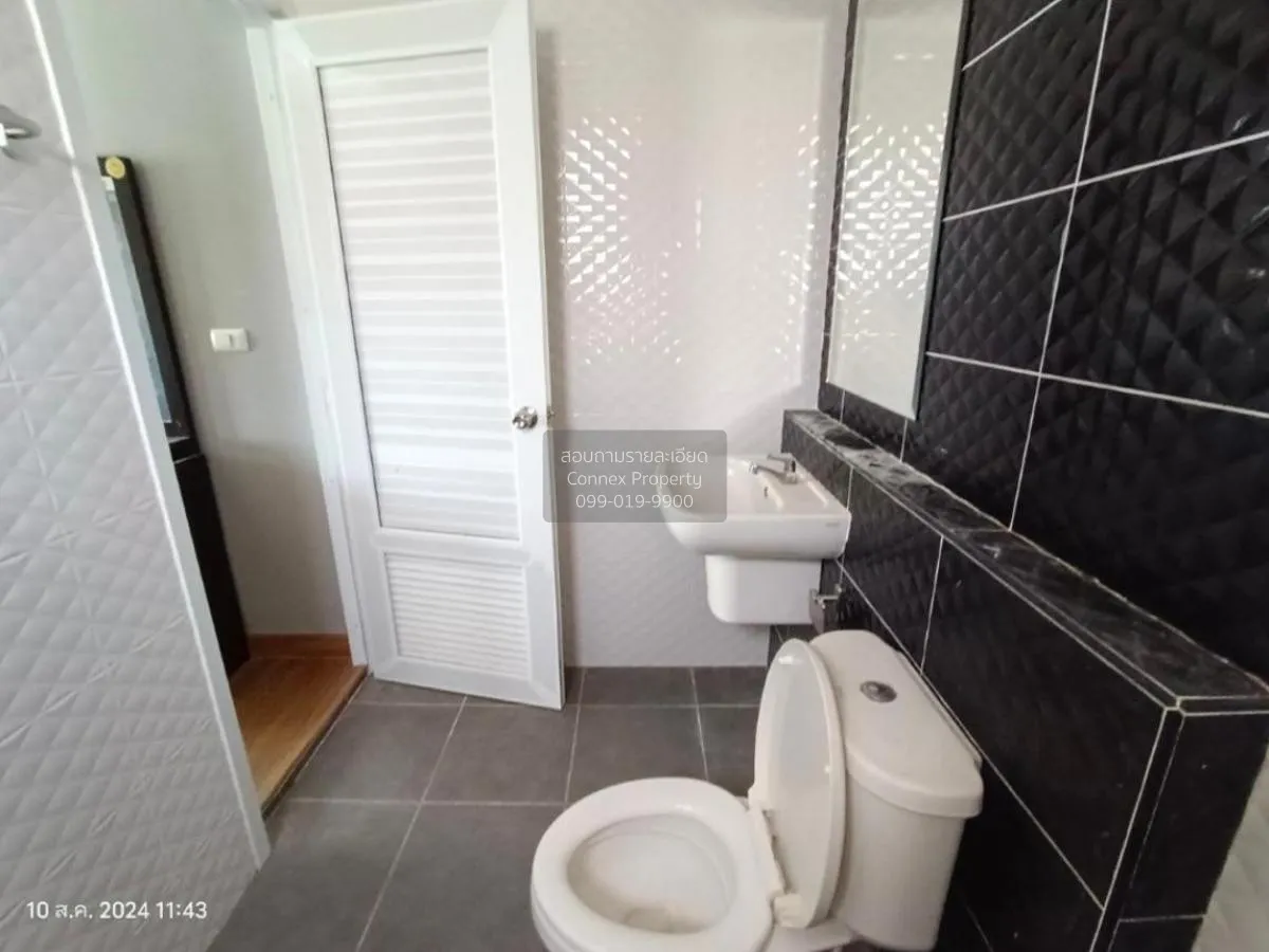 For Sale Townhouse/Townhome  , The Modish Ratchapruek - Kanjanapi