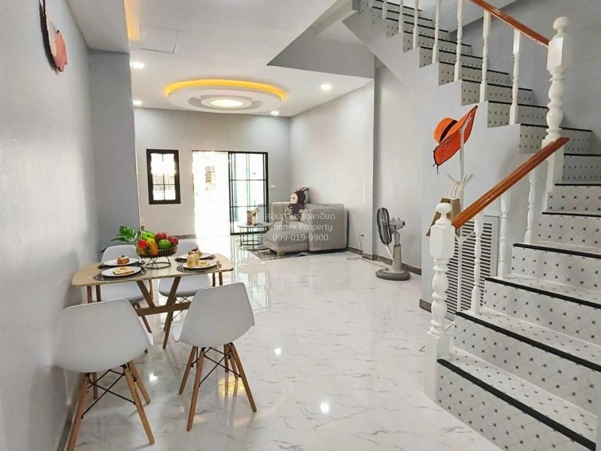 ขายทาวน์เฮ้าส์/ทาวน์โฮม  บ้านเมธา 1 สยามธรณี รีโนเวทใหม่ ท่าแร้ง  4