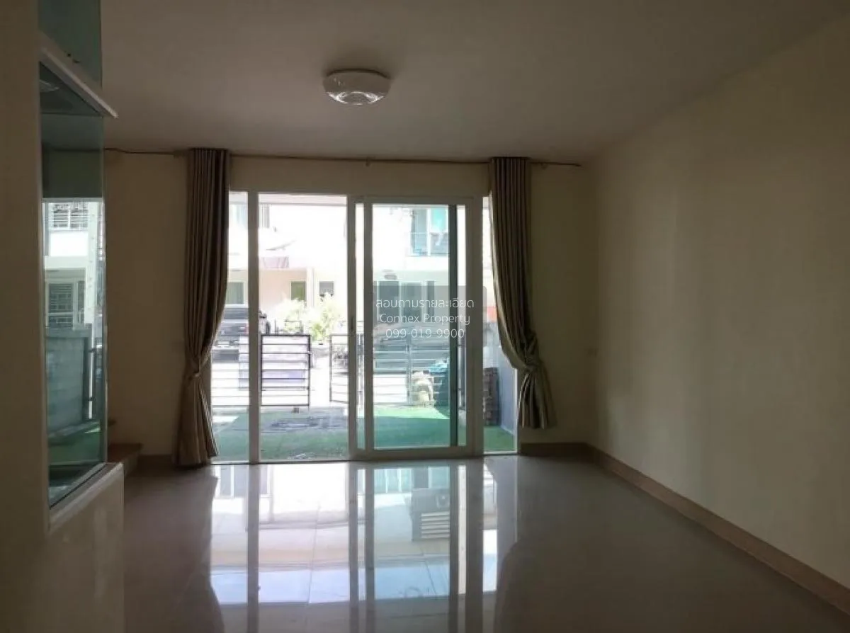 For Sale Townhouse/Townhome  , Gusto Rama 2 , corner unit , Tha K 2