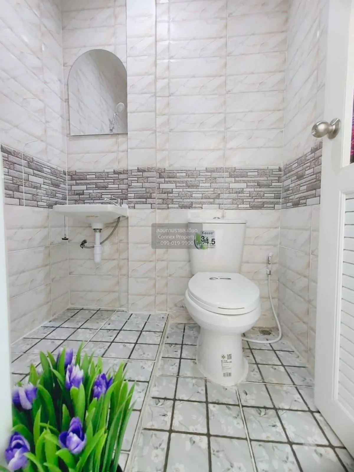 ขายทาวน์เฮ้าส์/ทาวน์โฮม  ฉัตรไพลิน ระแหง ลาดหลุมแก้ว ปทุมธานี CX-