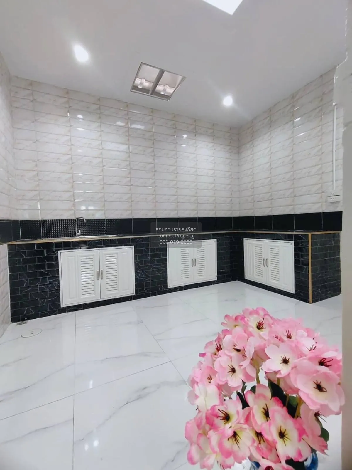 ขายทาวน์เฮ้าส์/ทาวน์โฮม  ฉัตรไพลิน ระแหง ลาดหลุมแก้ว ปทุมธานี CX-