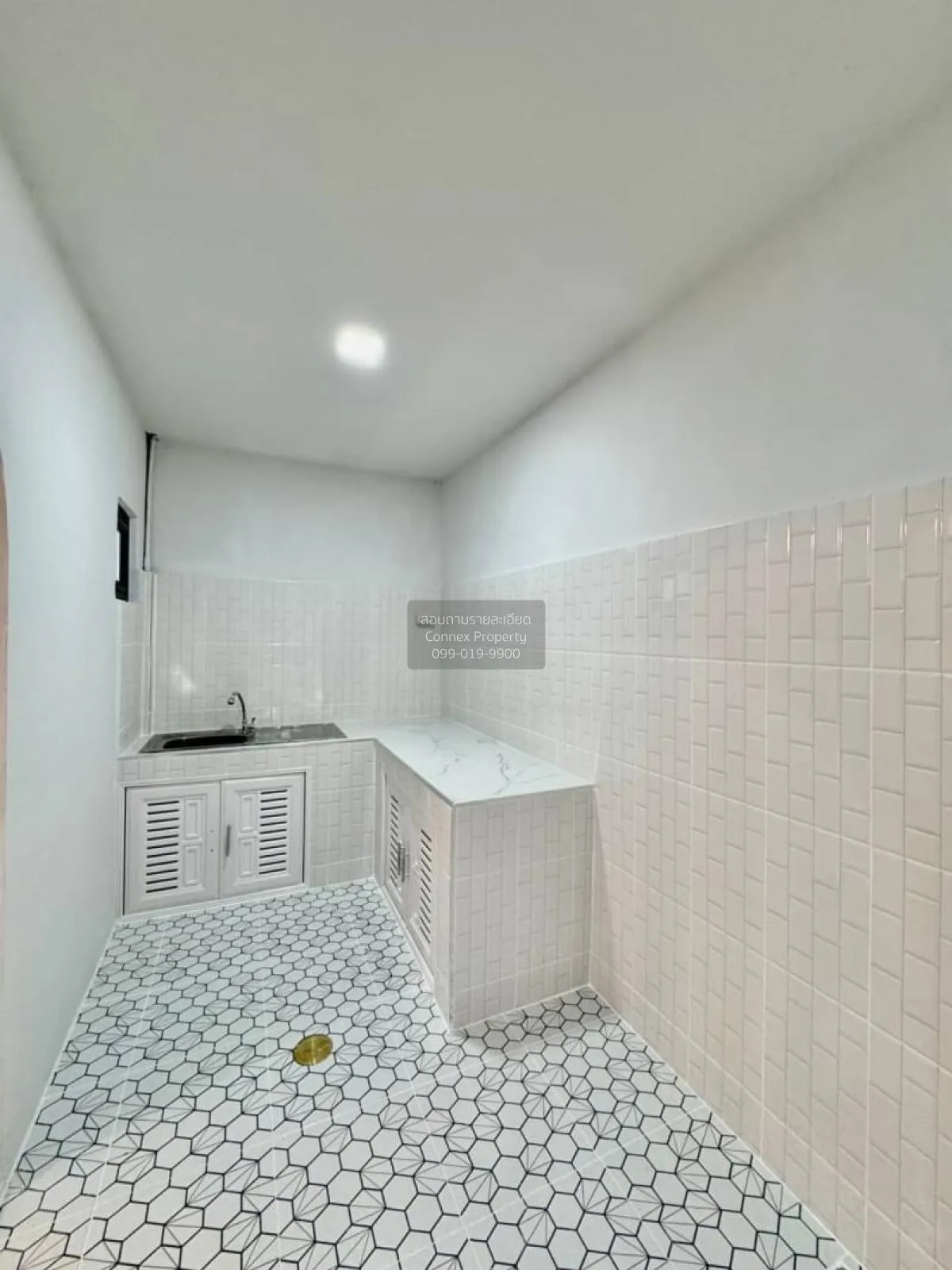 For Sale Townhouse/Townhome  , Baan Buathong 4 Baan Kluay-Sai Noi