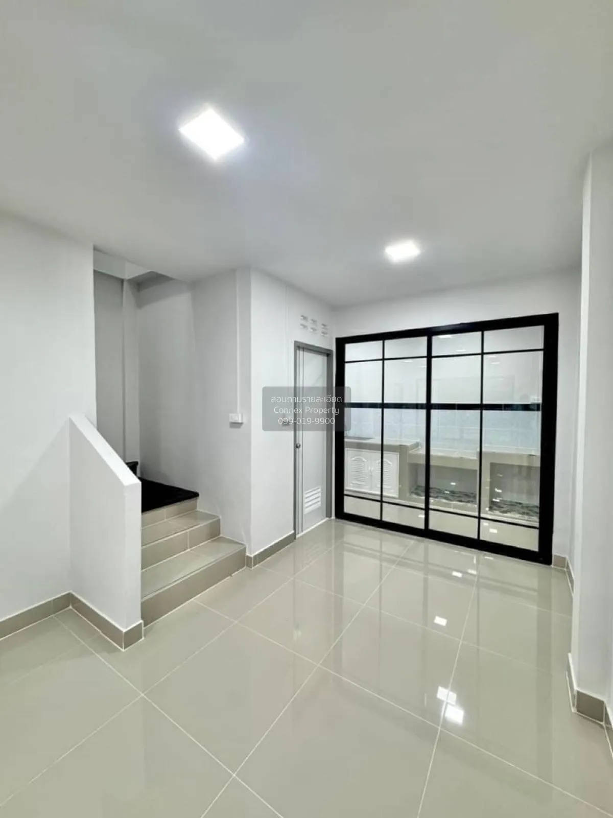 ขายทาวน์เฮ้าส์/ทาวน์โฮม  บ้านปิยวรารมย์ 3 ห้องมุม รีโนเวทใหม่ ไทร 4