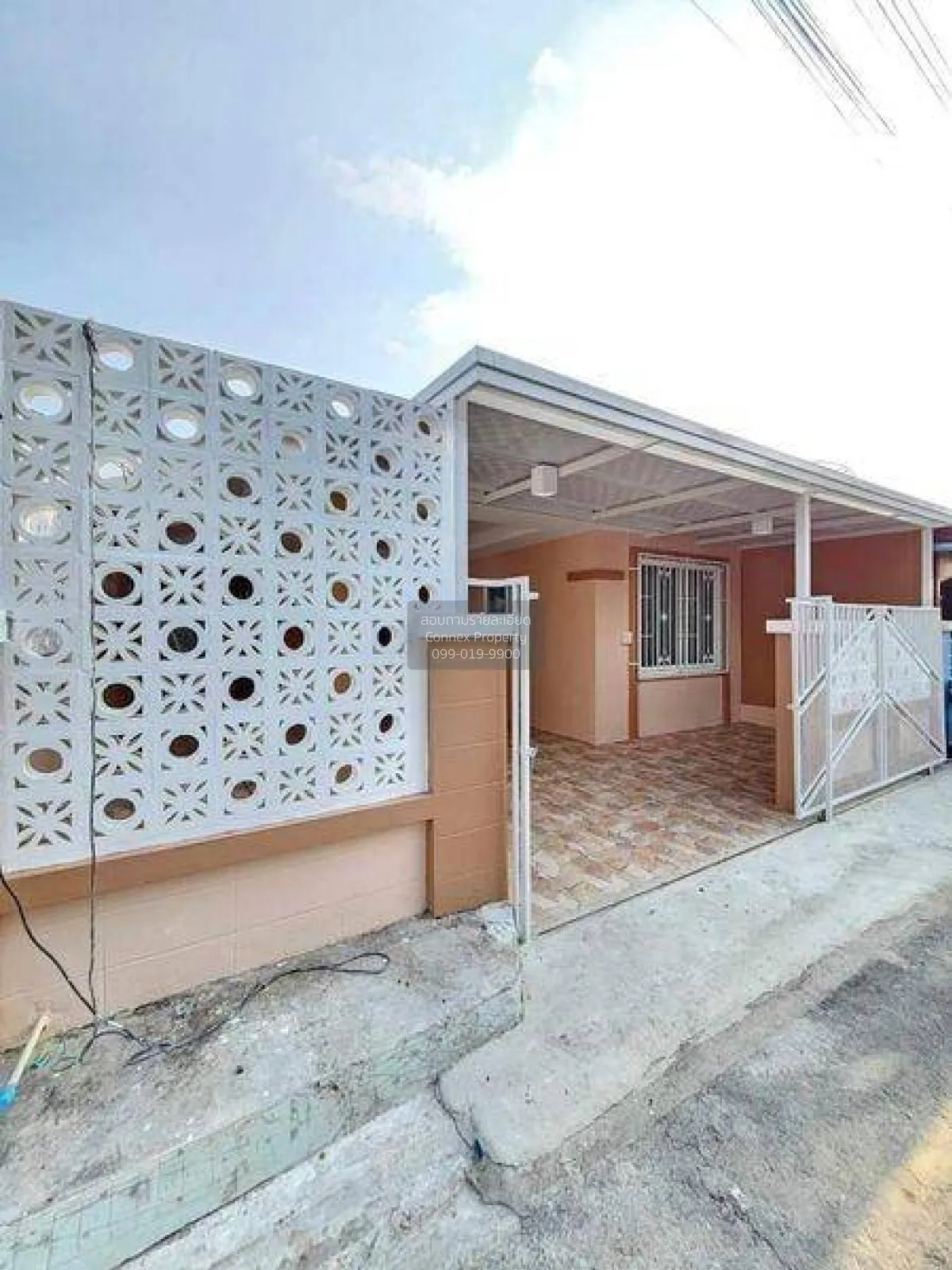 ขายทาวน์เฮ้าส์/ทาวน์โฮม  บ้านพรจิรา คลอง 7 รีโนเวทใหม่ บึงคำพร้อย 2