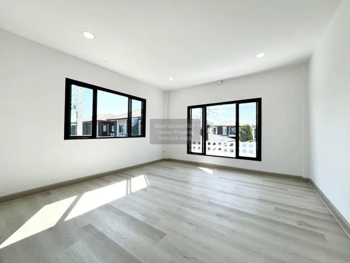 ขายทาวน์เฮ้าส์/ทาวน์โฮม  บ้านมนวดี พาร์ค ห้องมุม MRT-คลองบางไผ่ บ