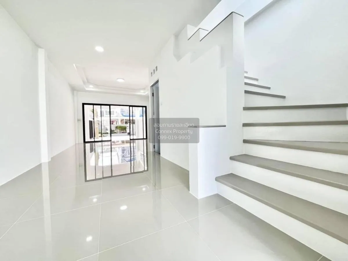 ขายทาวน์เฮ้าส์/ทาวน์โฮม  บ้านมนวดี พาร์ค ห้องมุม MRT-คลองบางไผ่ บ