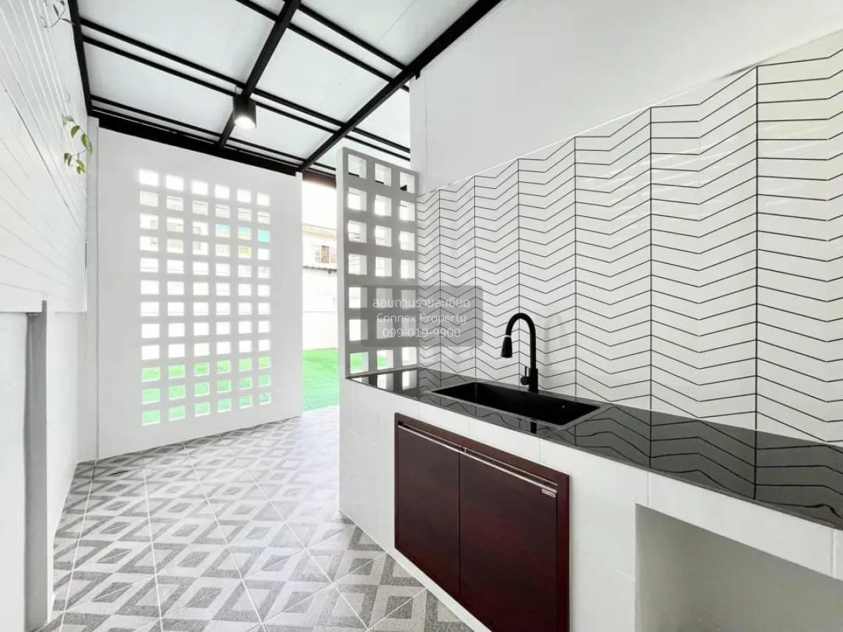 ขายทาวน์เฮ้าส์/ทาวน์โฮม  บ้านมนวดี พาร์ค ห้องมุม MRT-คลองบางไผ่ บ