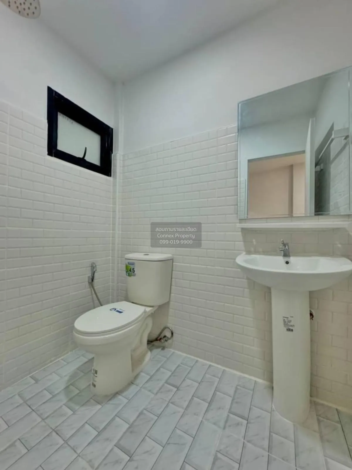 ขายทาวน์เฮ้าส์/ทาวน์โฮม  บ้านบัวทอง 4 บ้านกล้วย-ไทรน้อย รีโนเวทให