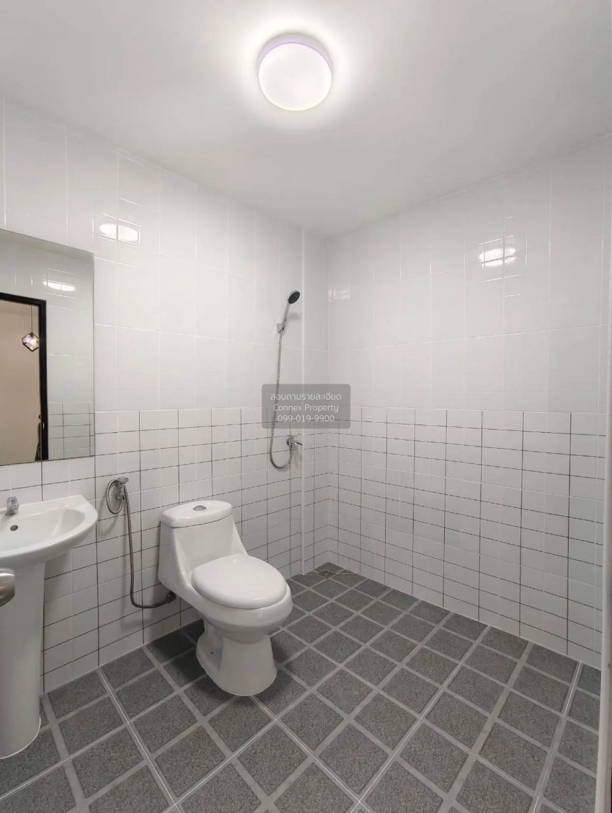 ขายทาวน์เฮ้าส์/ทาวน์โฮม  บ้านลภาวัน 8 บางบัวทอง บางบัวทอง นนทบุรี