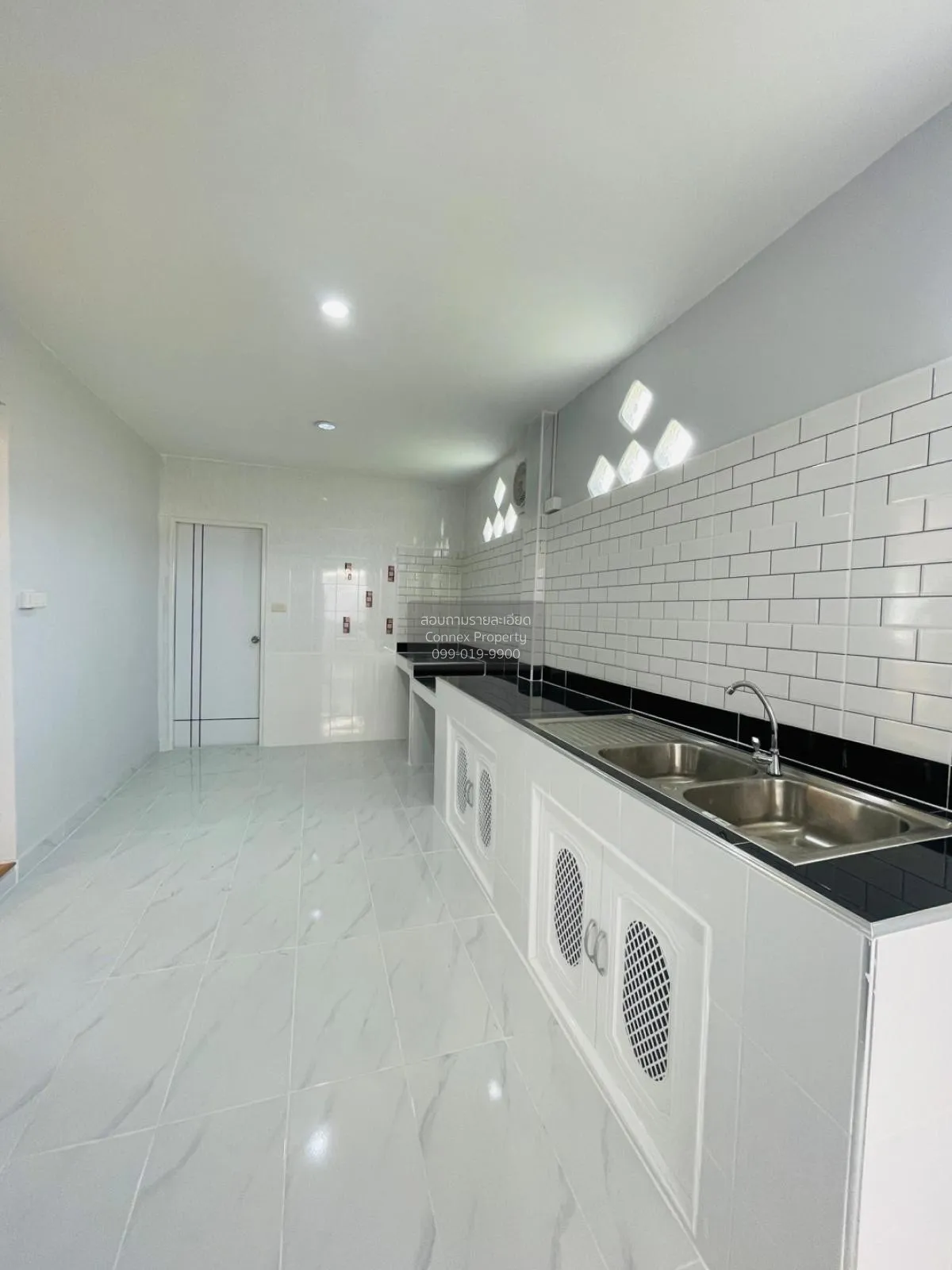 ขายบ้าน  กฤษกุญชร บ้านกล้วย-ไทรน้อย พิมลราช บางบัวทอง นนทบุรี CX-