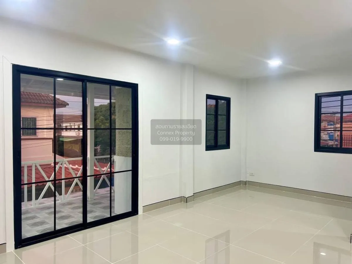 For Sale Townhouse/Townhome  , Baan Nanthicha 3/8 , corner unit ,