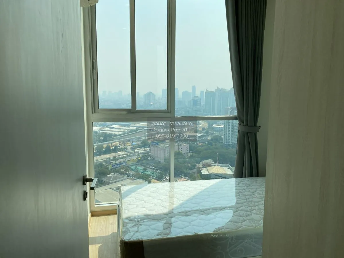 ขายคอนโด  โนเบิล รีวอลฟ์ รัชดา 1 ชั้นสูง ห้องมุม หน้ากว้าง MRT-ศู