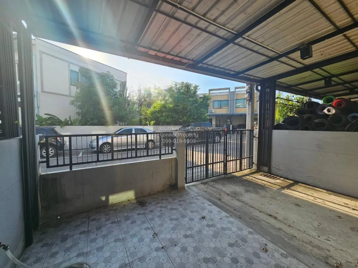 ขายทาวน์เฮ้าส์/ทาวน์โฮม  เอสเกต กรุงเทพฯ-ปทุมธานี บางเดื่อ เมืองป 4