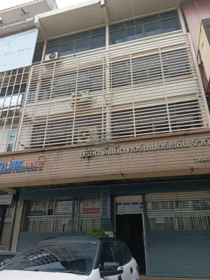 For Sale 4-storey commercial building for sale, next to Ratchayothin BTS, 2 units. , Chankasem , Chatuchak , Bangkok , CX-111898