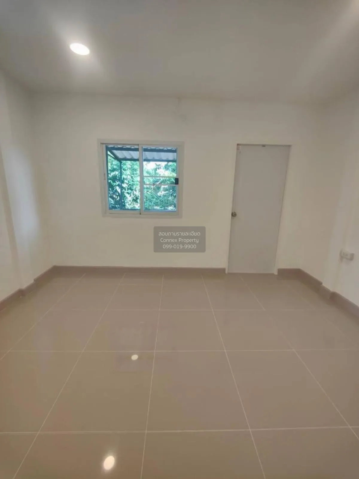 ขายทาวน์เฮ้าส์/ทาวน์โฮม  หมู่บ้านเสนาวิลล่า 91 ประชาธิปัตย์ ธัญบุ