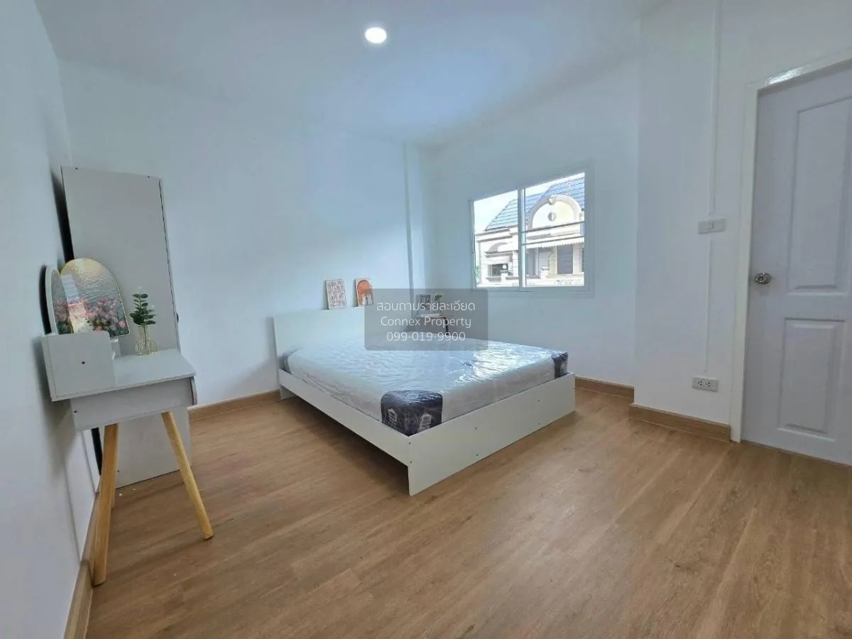 For Sale Townhouse/Townhome  , Rungruang Thani Pak Kret , newly r