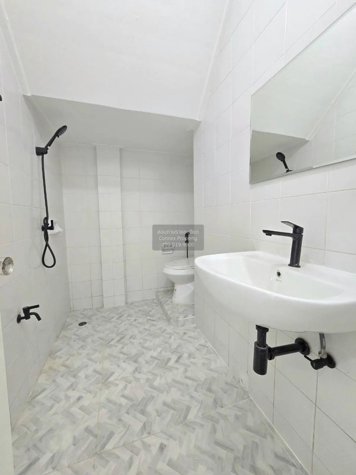 For Sale Townhouse/Townhome  , Rungruang Thani Pak Kret , newly r