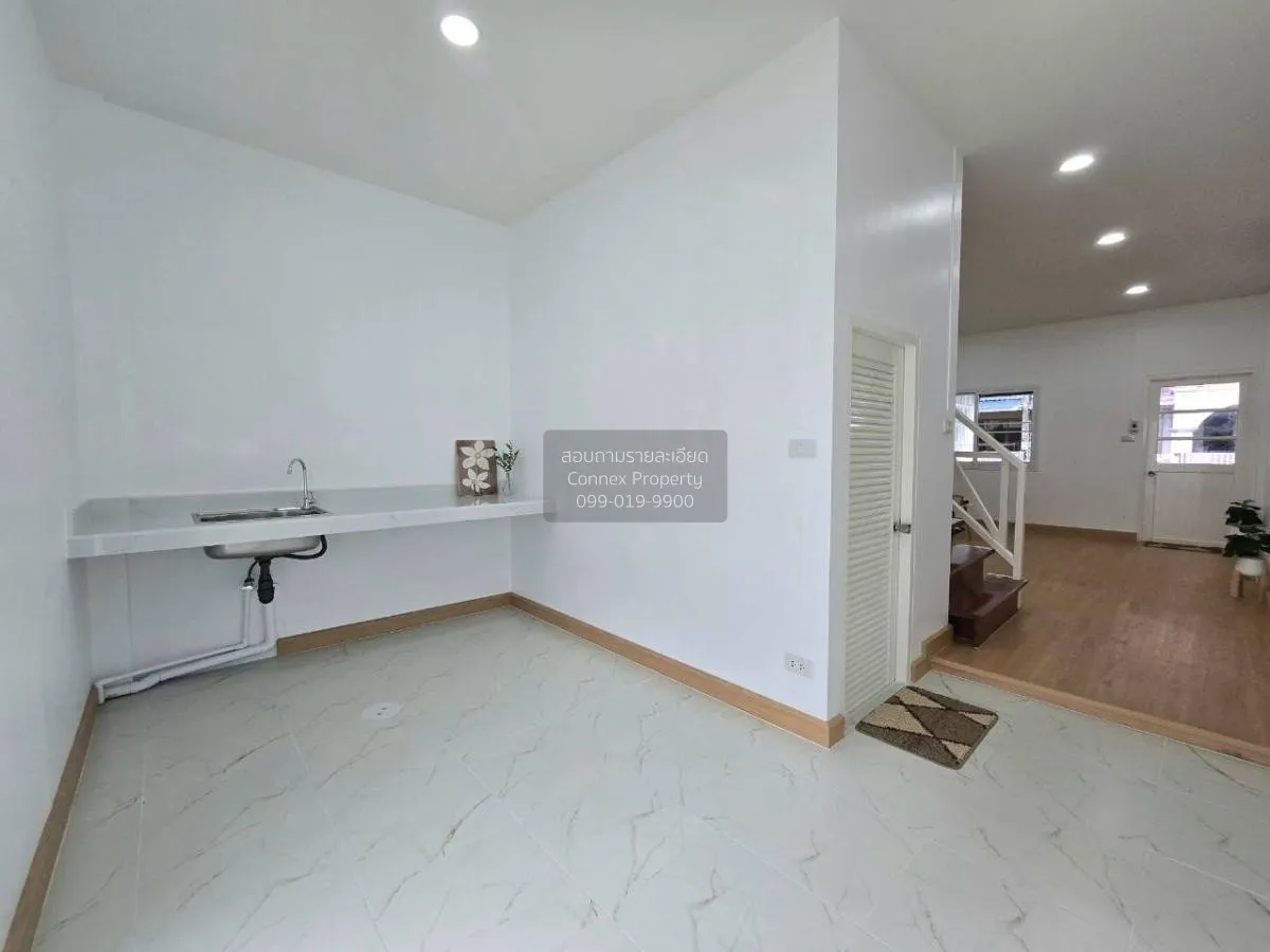 For Sale Townhouse/Townhome  , Rungruang Thani Pak Kret , newly r