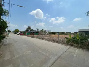 For Sale 3 plots of land can be divided for sale Rangsit Nakhon Nayok Soi 27 , Pracha Thipat , Thanyaburi , Pathum Thani , CX-111986
