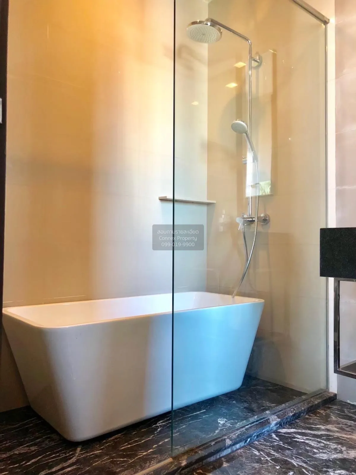 For Sale Condo , EDGE Sukhumvit 23 , BTS-Asok , Khlong Toei Nuea 