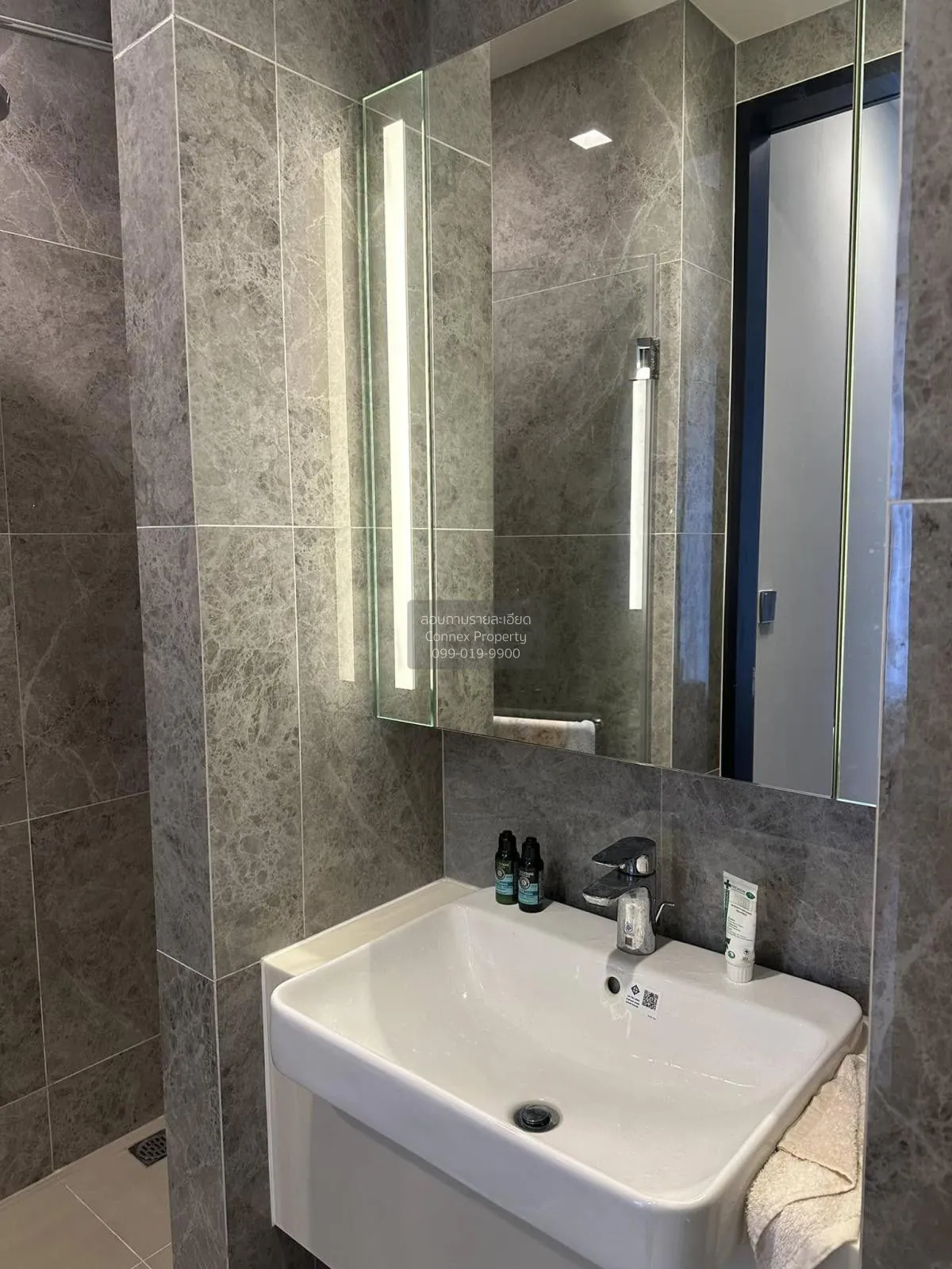 For Rent Condo , Noble Around Ari , BTS-Ari , Sam Sen Nai , Phaya 4