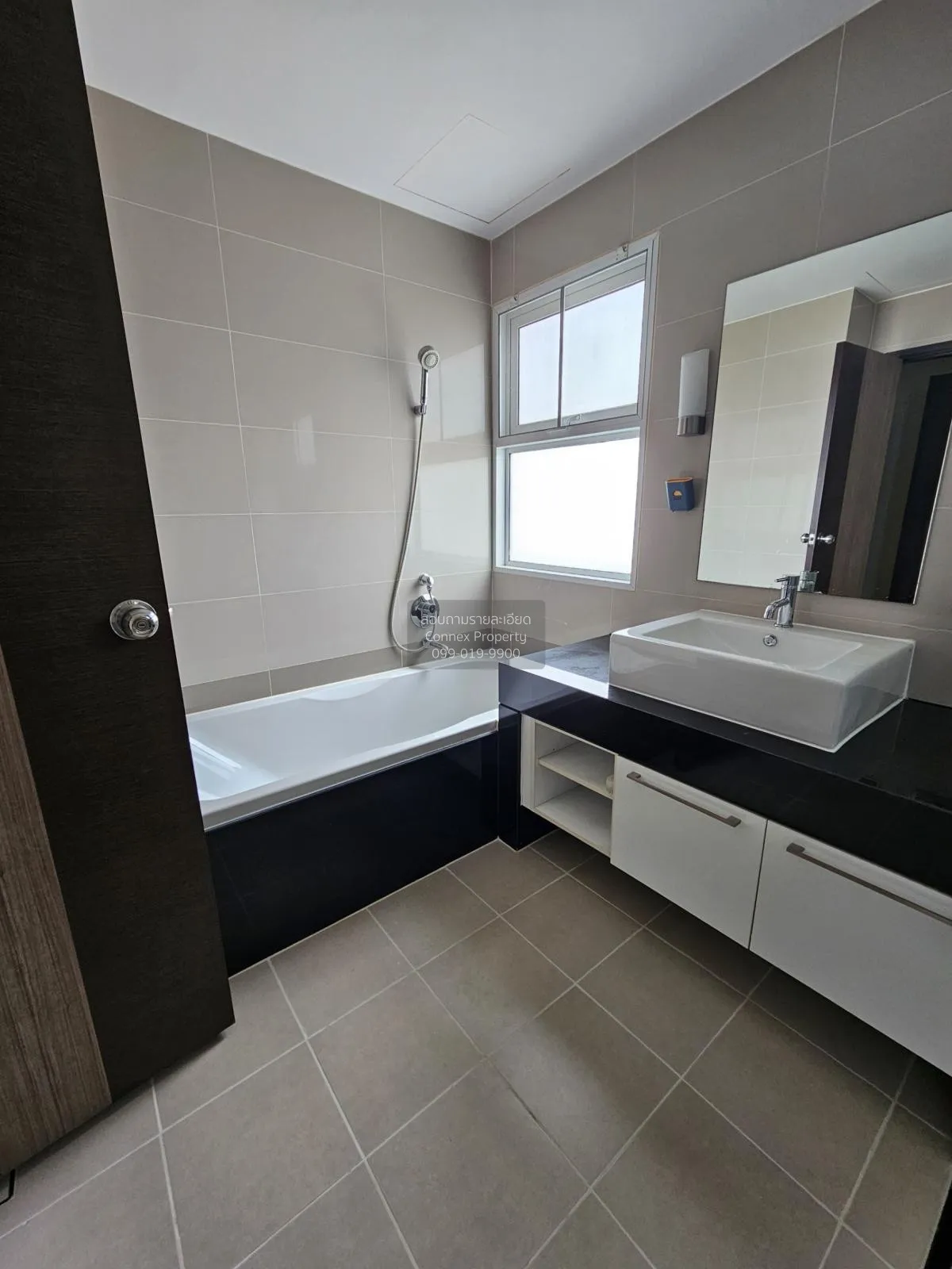 เช่าคอนโด  ศุภาลัย ริเวอร์ รีสอร์ท เจริญนคร วิวสวย ห้องมุม วิวแม่