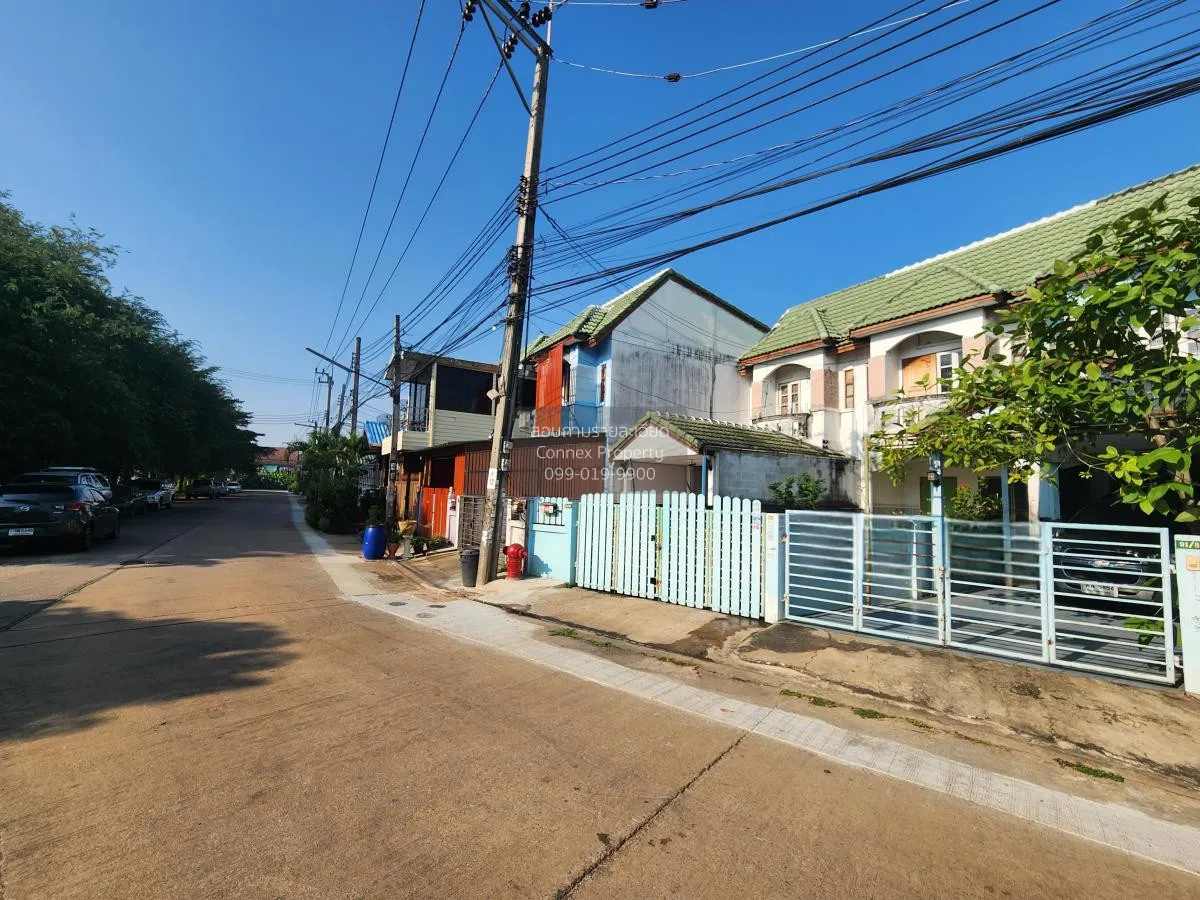 For Sale Townhouse/Townhome  , Baan Karnmanee , nice view , Bang  2