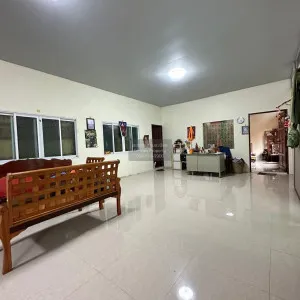 Land with buildings CX-112233