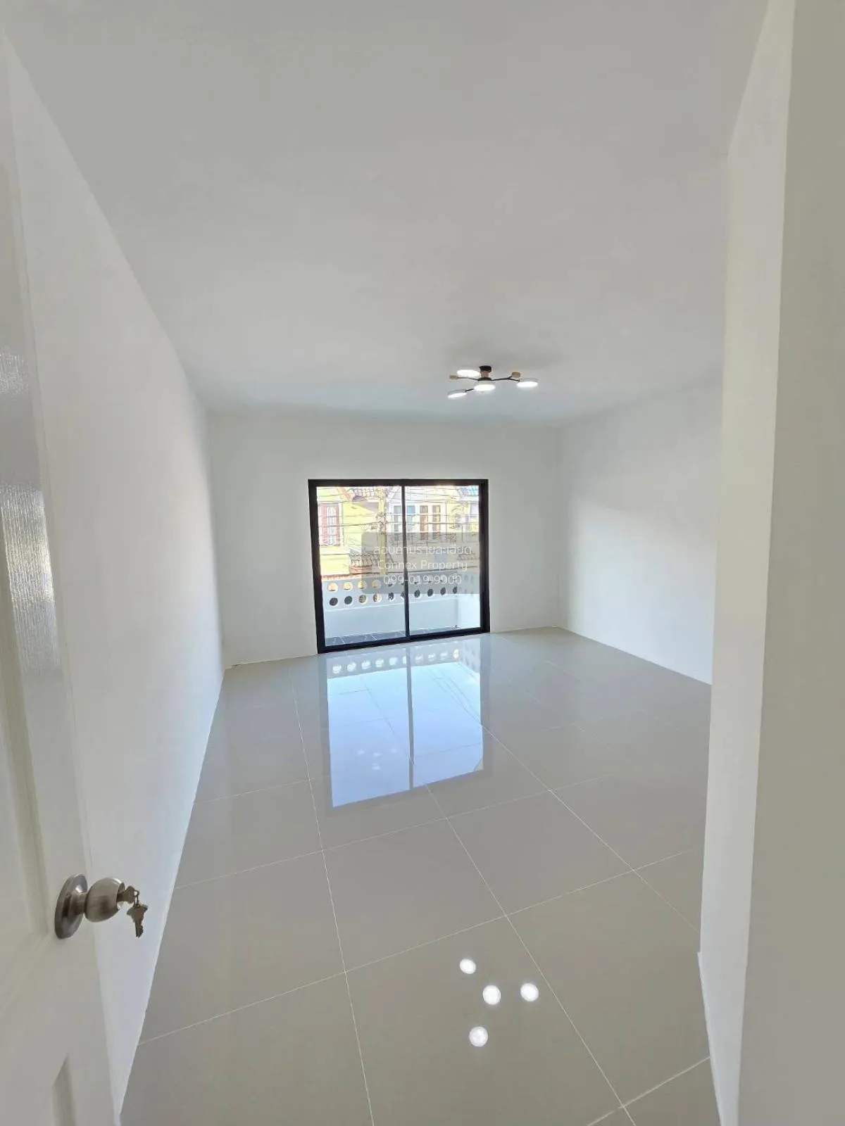 ขายทาวน์เฮ้าส์/ทาวน์โฮม  บ้านมนวดี รีโนเวทใหม่ บางคูรัด บางบัวทอง