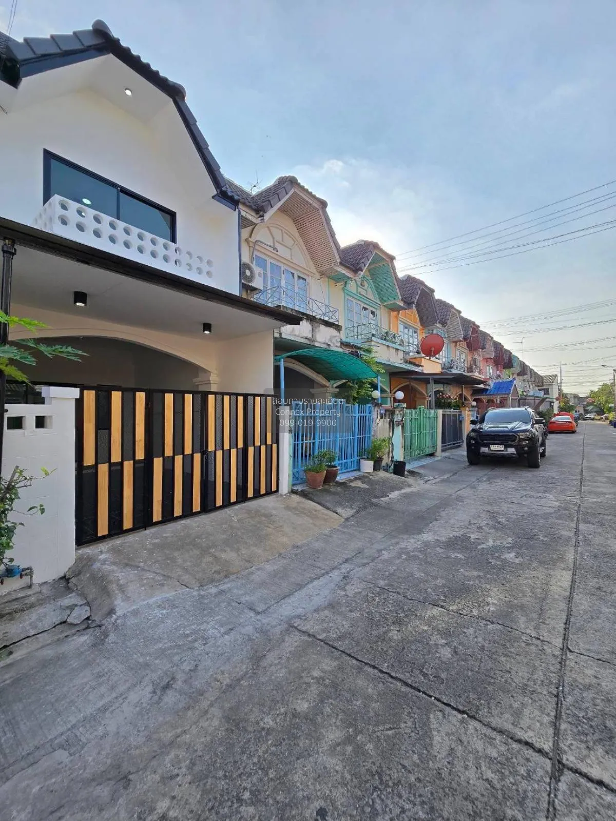 ขายทาวน์เฮ้าส์/ทาวน์โฮม  บ้านมนวดี รีโนเวทใหม่ บางคูรัด บางบัวทอง