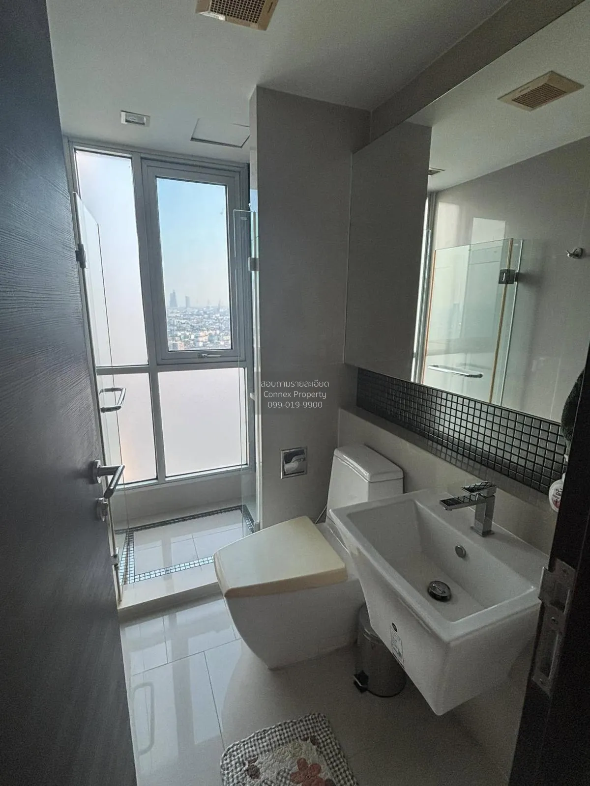 ขายคอนโด  ริทึ่ม สาทร BTS-สะพานตากสิน ทุ่งมหาเมฆ เขต สาทร กรุงเทพ