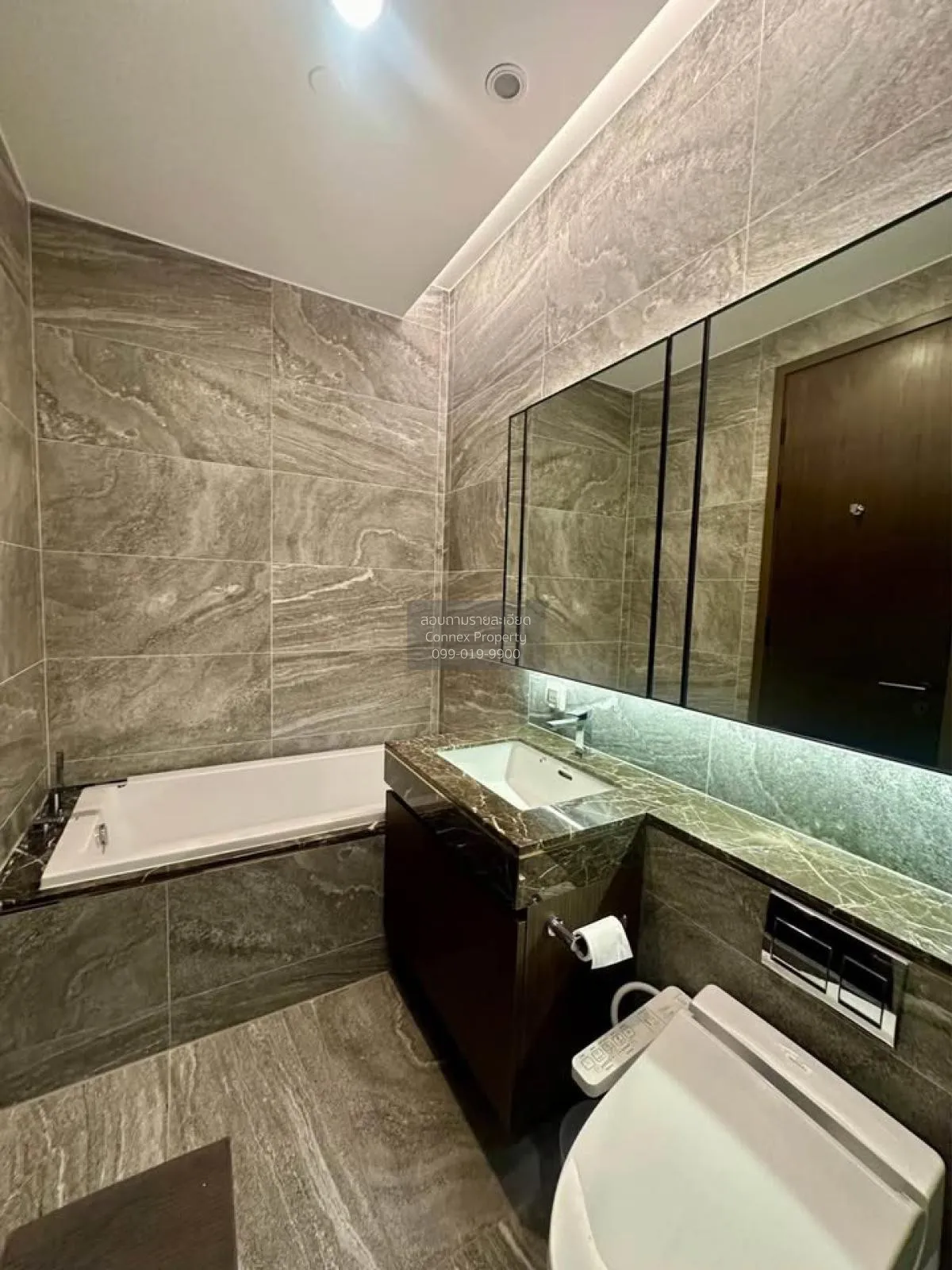 For Rent Condo , The Esse Sukhumvit 36 , BTS-Thong Lo , Phra Khan