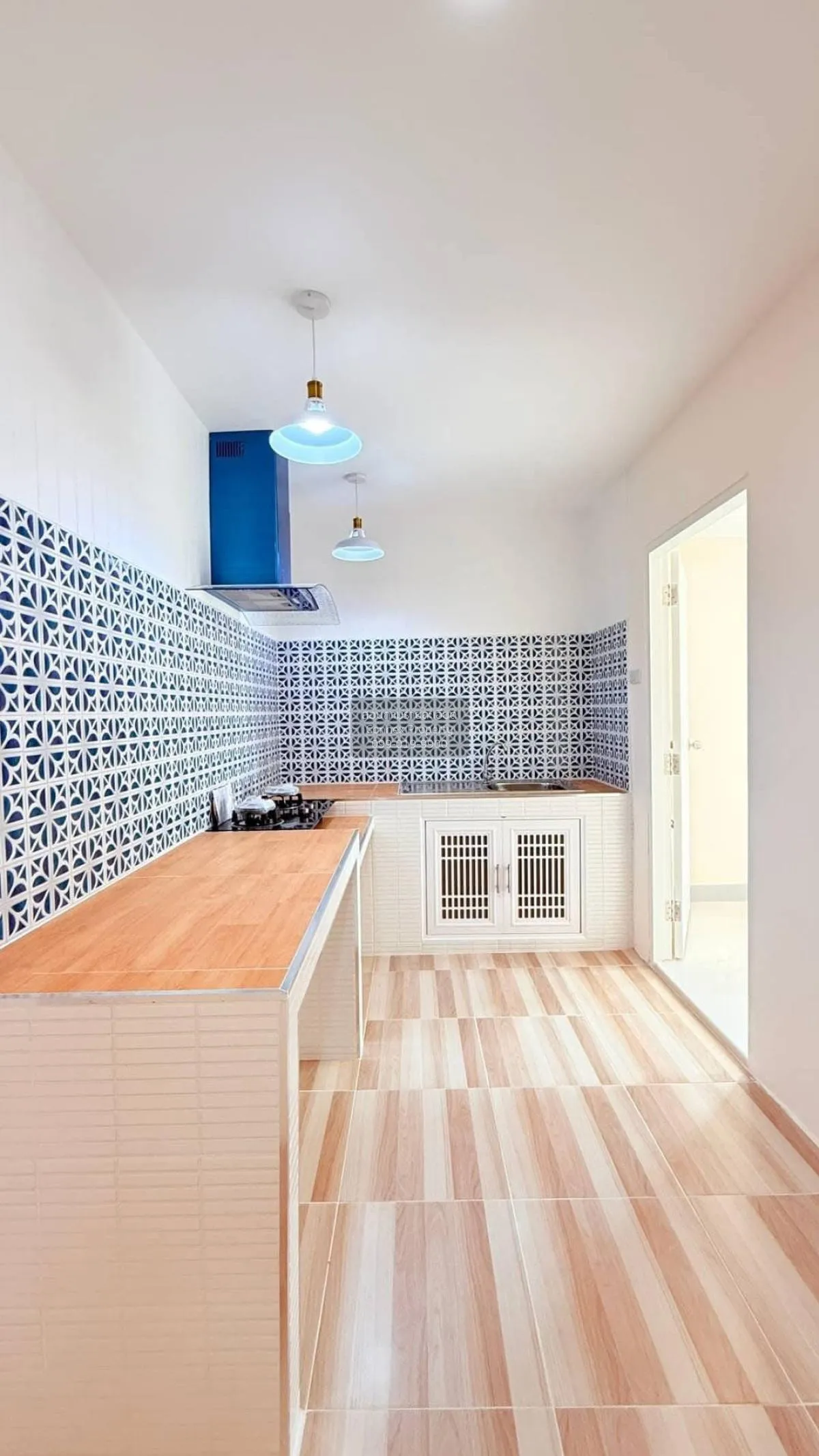 For Sale Townhouse/Townhome  , Baan Karnmanee , corner unit , new