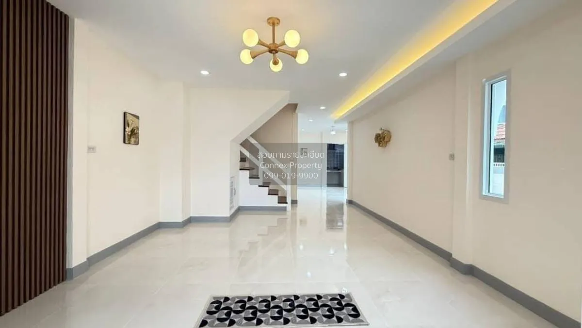 For Sale Townhouse/Townhome  , Baan Karnmanee , corner unit , new