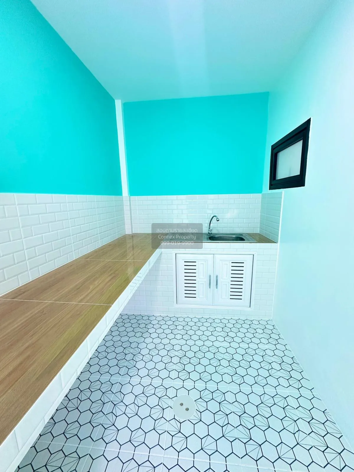 ขายทาวน์เฮ้าส์/ทาวน์โฮม  แลนด์วิลล่า ห้องมุม รีโนเวทใหม่ บางบัวทอ