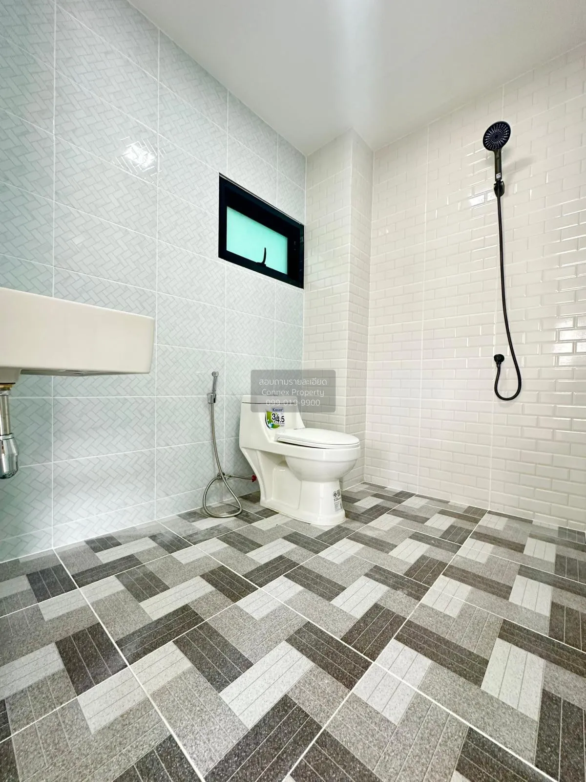 ขายทาวน์เฮ้าส์/ทาวน์โฮม  แลนด์วิลล่า ห้องมุม รีโนเวทใหม่ บางบัวทอ