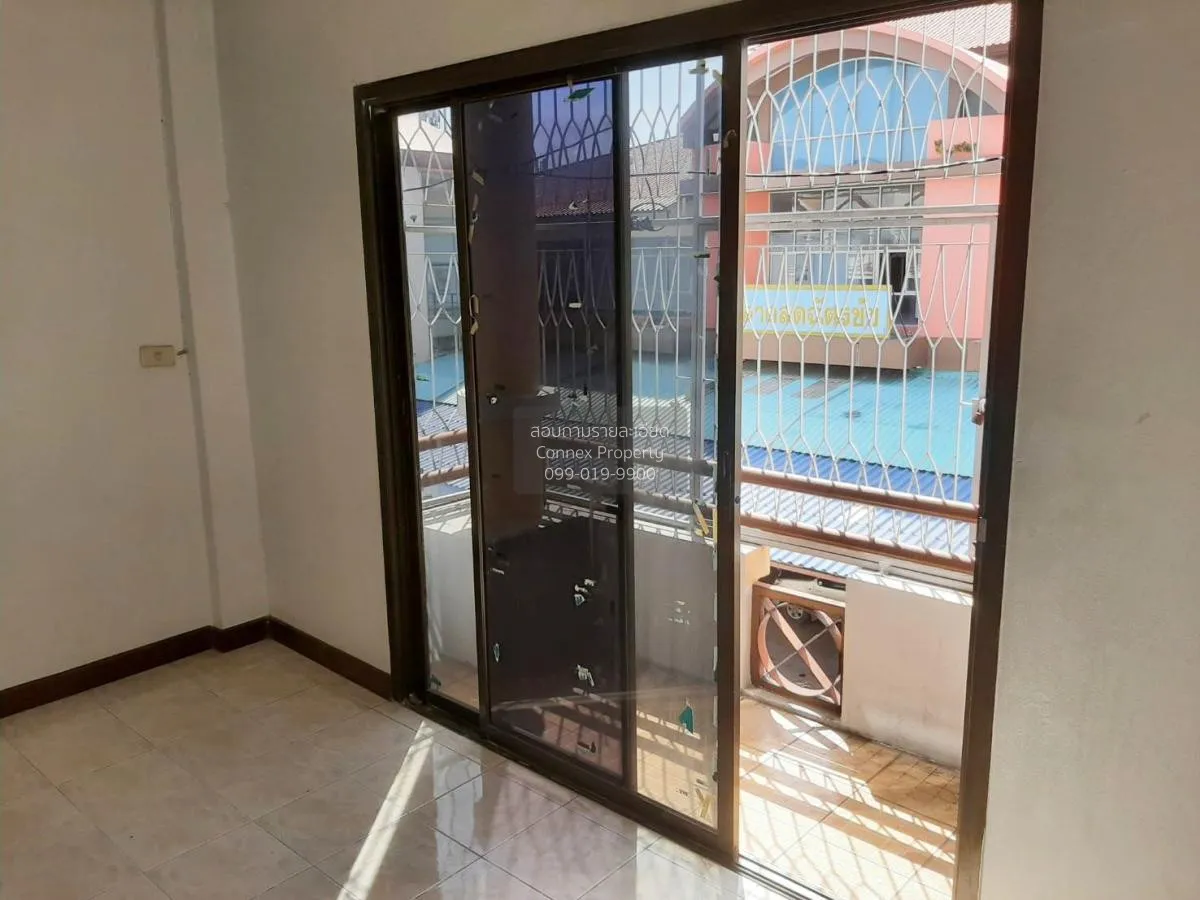 commercial building in front of Chatchai fresh market, Nava Nakor 2