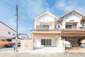 ขายทาวน์เฮ้าส์/ทาวน์โฮม  หมู่บ้านซื่อตรง รังสิต คลอง 3 ห้องมุม หน้ากว้าง รีโนเวทใหม่ บึงยี่โถ ธัญบุรี ปทุมธานี CX-112480