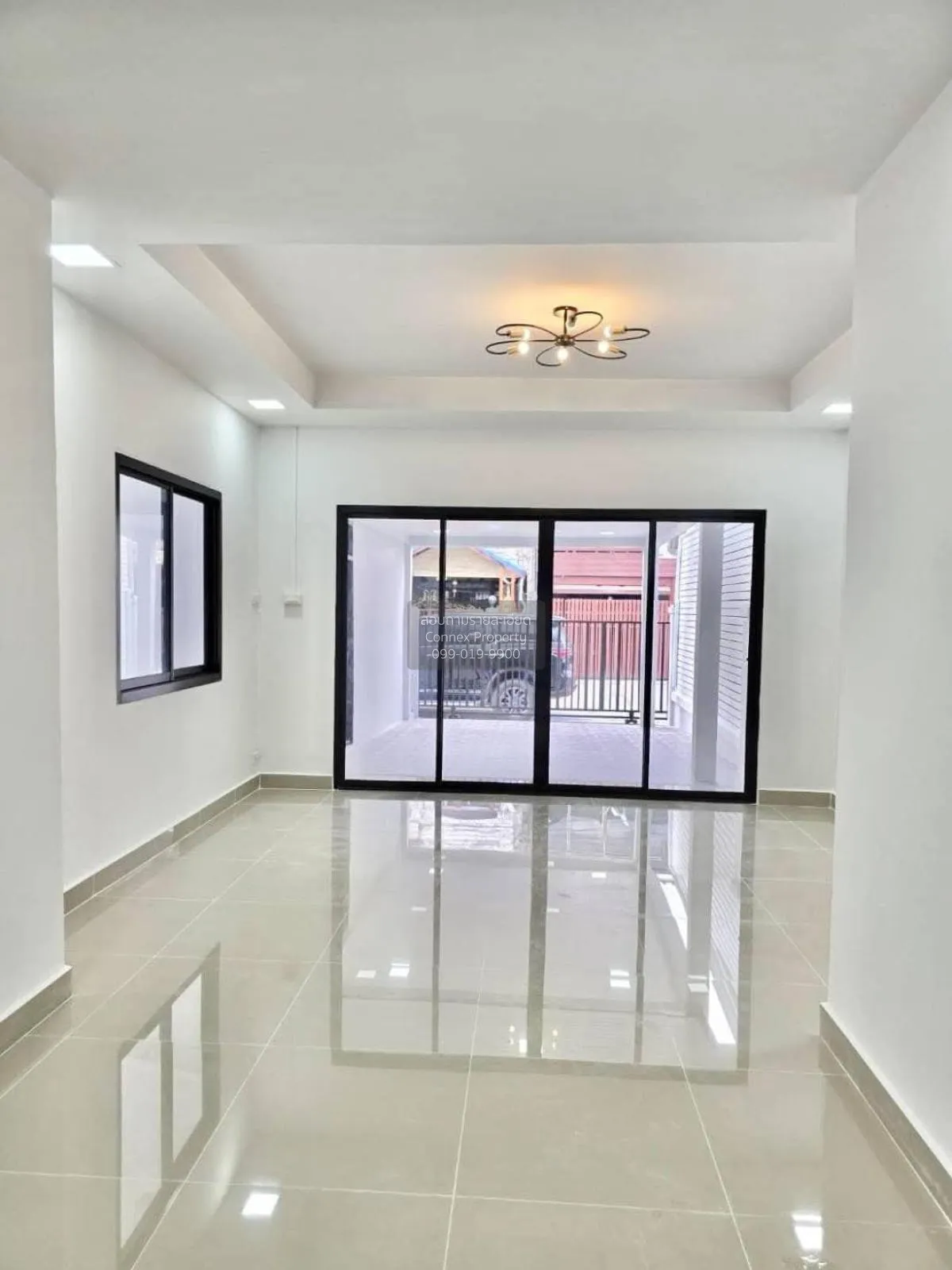 For Sale Townhouse/Townhome  , Lapawan project 5 , corner unit , 