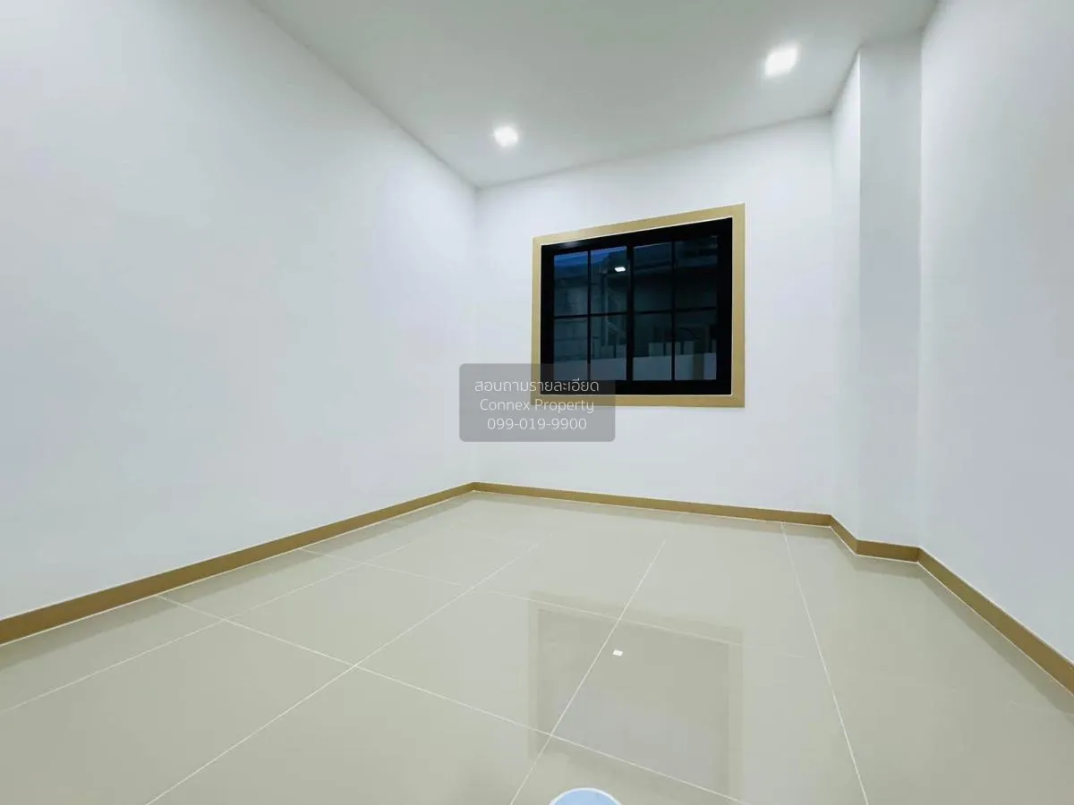 For Sale Townhouse/Townhome  , Baan Arsa House 5 , newly renovate
