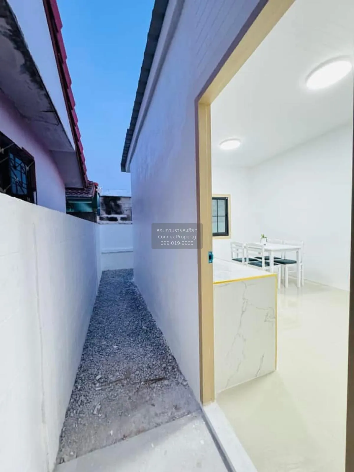 For Sale Townhouse/Townhome  , Baan Arsa House 5 , newly renovate