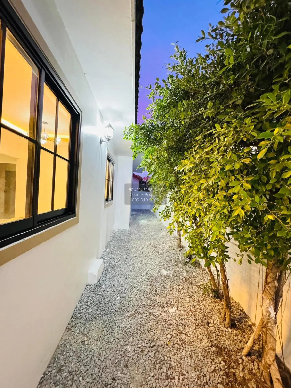 For Sale Townhouse/Townhome  , Baan Arsa House 5 , newly renovate 3