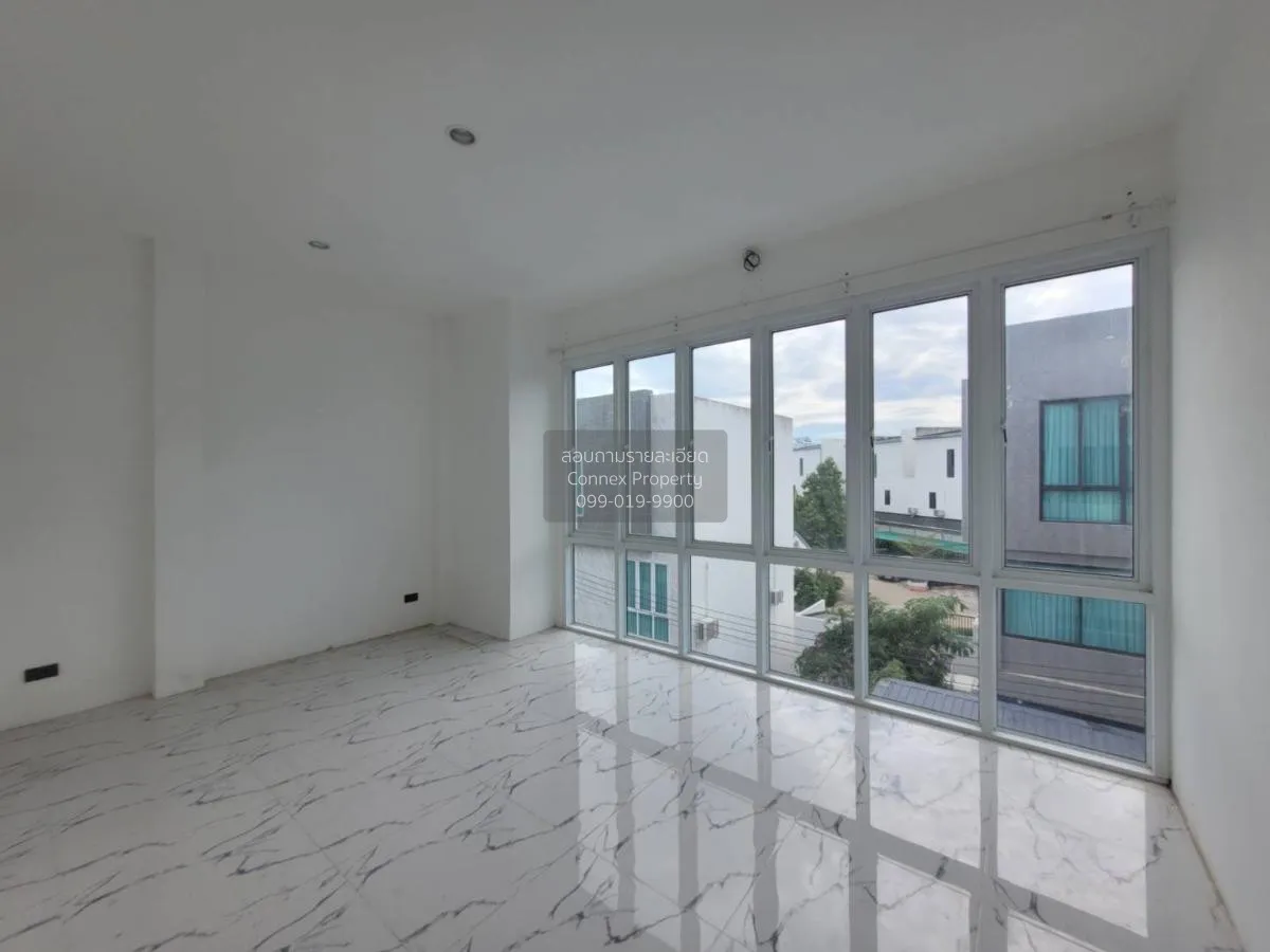 ขายบ้าน  เวโรน่า บาย อุ่นไอรัก ชั้นสูง หนองไม้แดง เมืองชลบุรี ชลบ