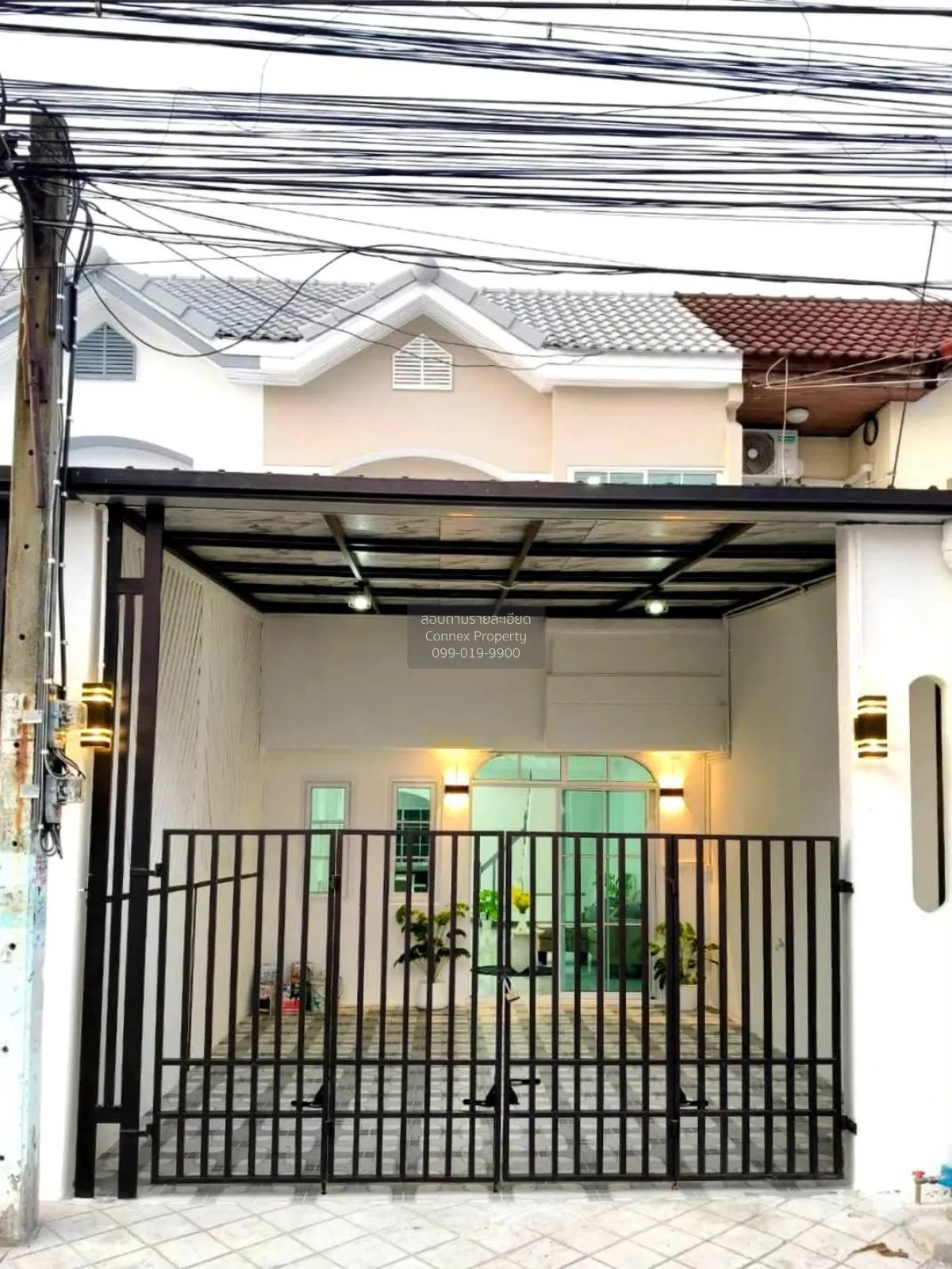 For Sale Townhouse/Townhome  , Phanason Villa 2 , newly renovated 1
