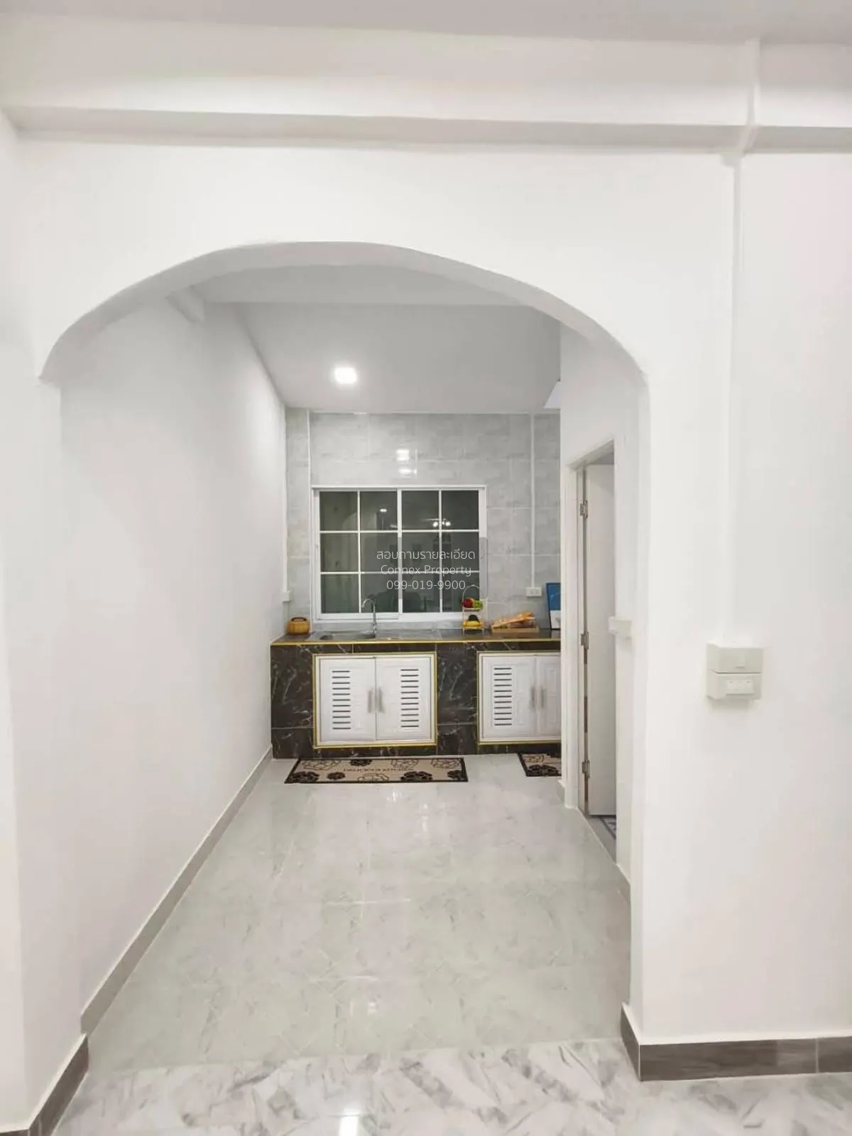 For Sale Townhouse/Townhome  , Phanason Villa 2 , newly renovated