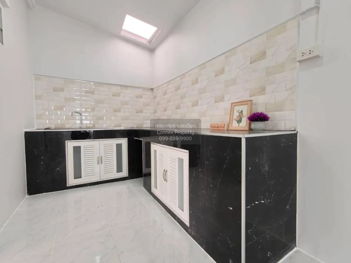 ขายทาวน์เฮ้าส์/ทาวน์โฮม  บ้านพฤกษา 33 บางบัวทอง ห้องมุม รีโนเวทให