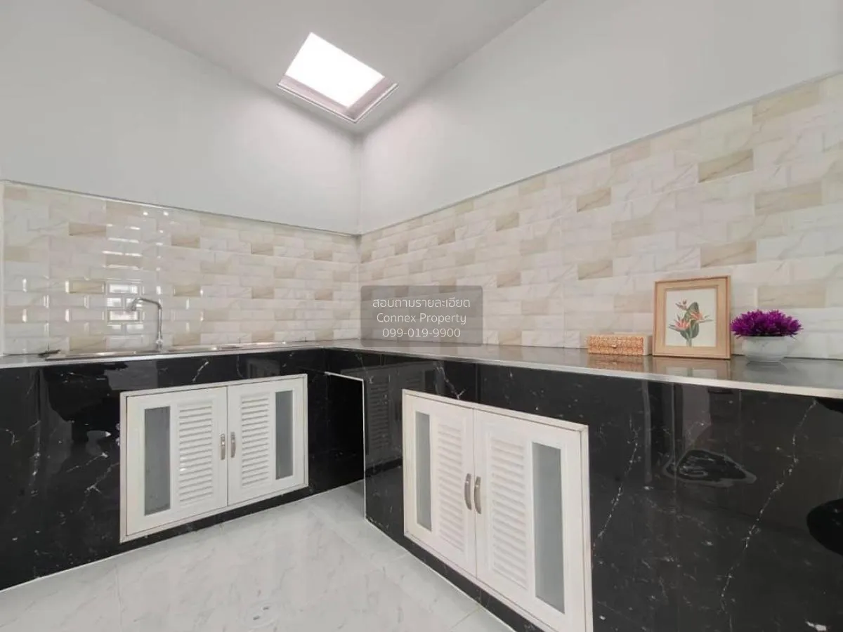 ขายทาวน์เฮ้าส์/ทาวน์โฮม  บ้านพฤกษา 33 บางบัวทอง ห้องมุม รีโนเวทให