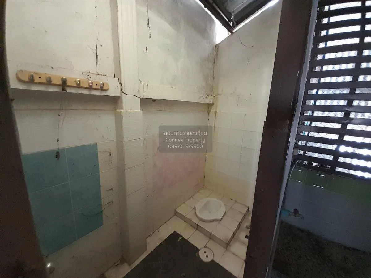 For Sale 2-storey commercial building, Ban Phai, Khon Kaen Provin