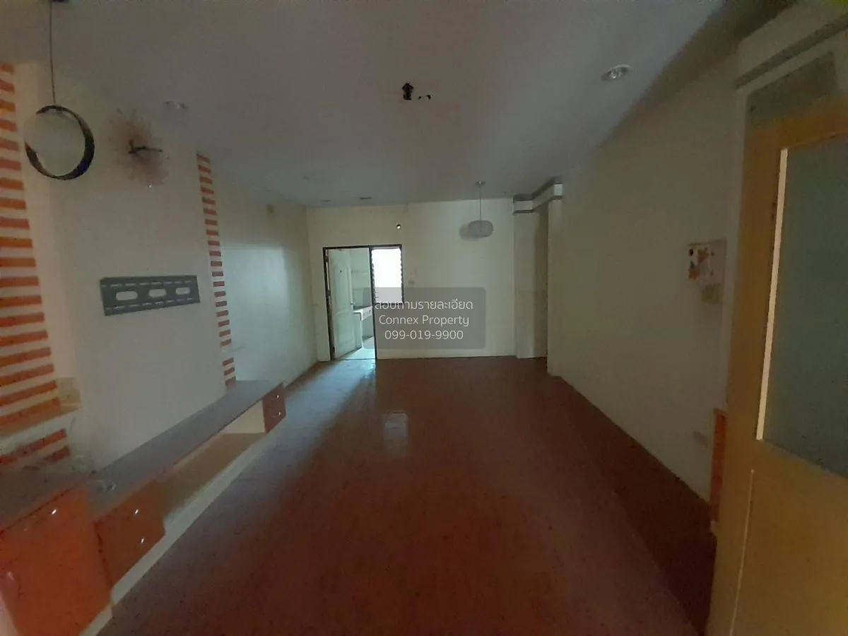 For Sale 2-storey commercial building, Ban Phai, Khon Kaen Provin