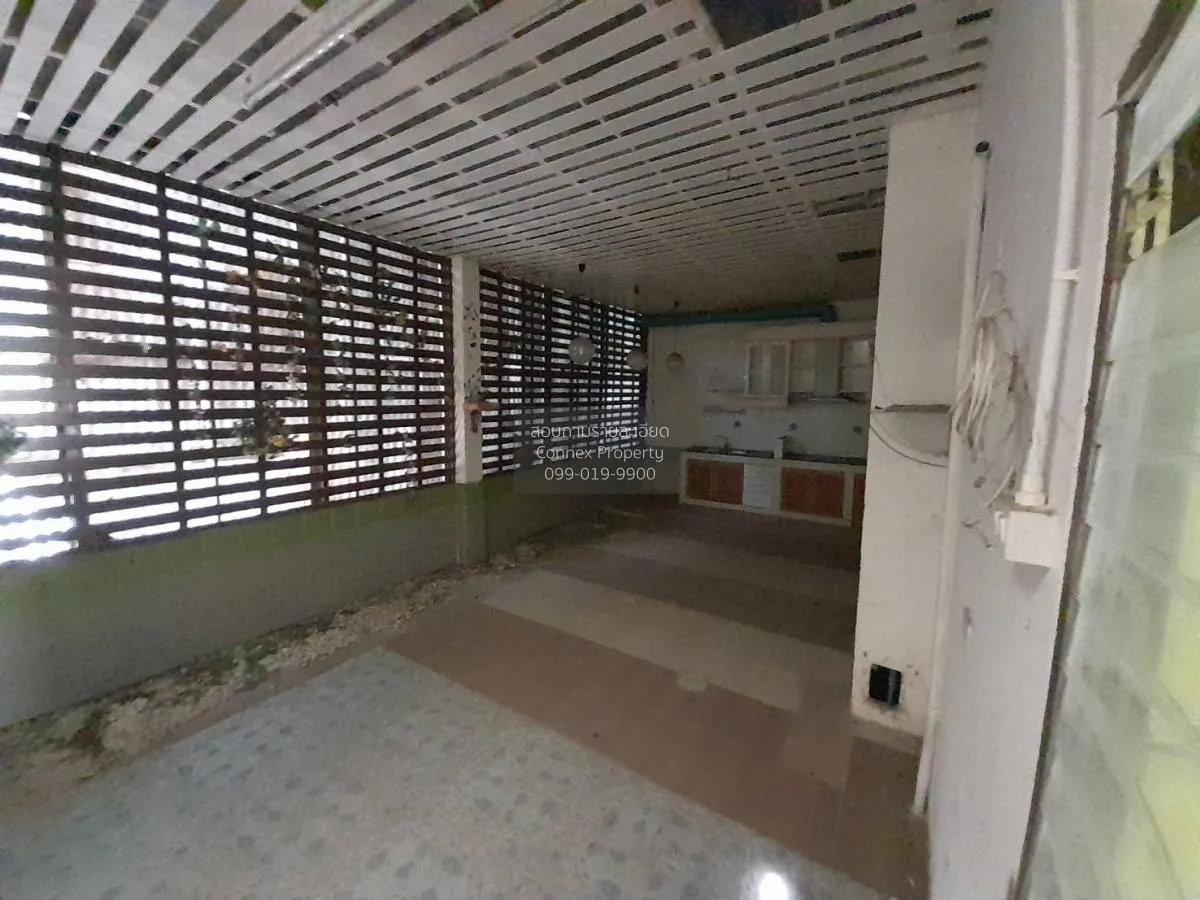 For Sale 2-storey commercial building, Ban Phai, Khon Kaen Provin